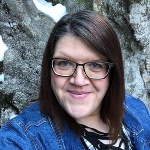 Meet your Posher, Jenn